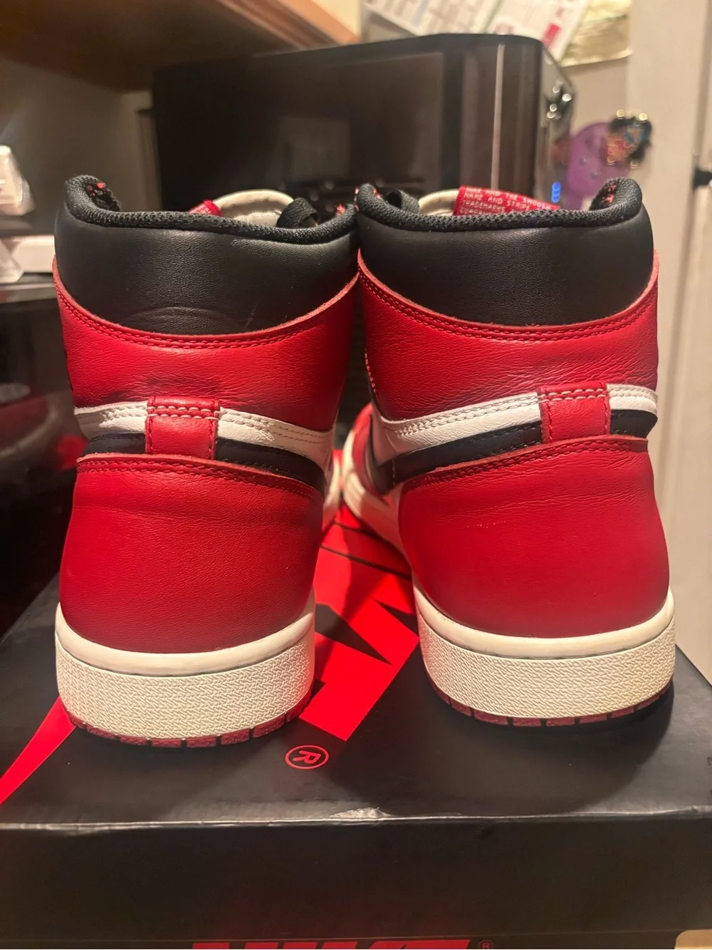 Jordan 1 High Retro 2015 Chicago - Size 10